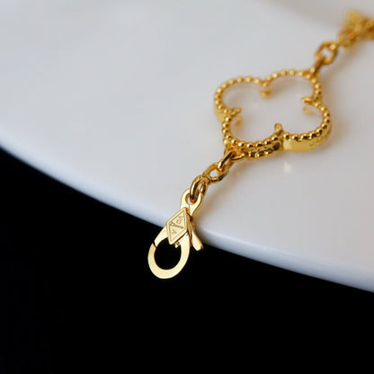 [Bijoux de luxe] Bracelet en or rose avec cristaux de roche et 5 motifs de trèfle