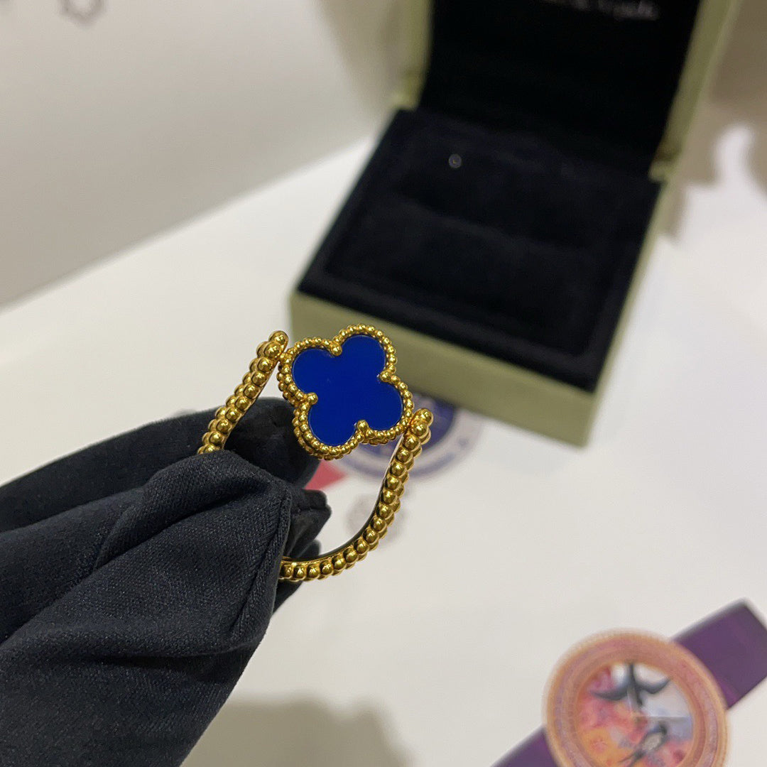 [Bijoux de luxe] BAGUE EN AGATE BLEUE RIVERSIBLE CLOVER