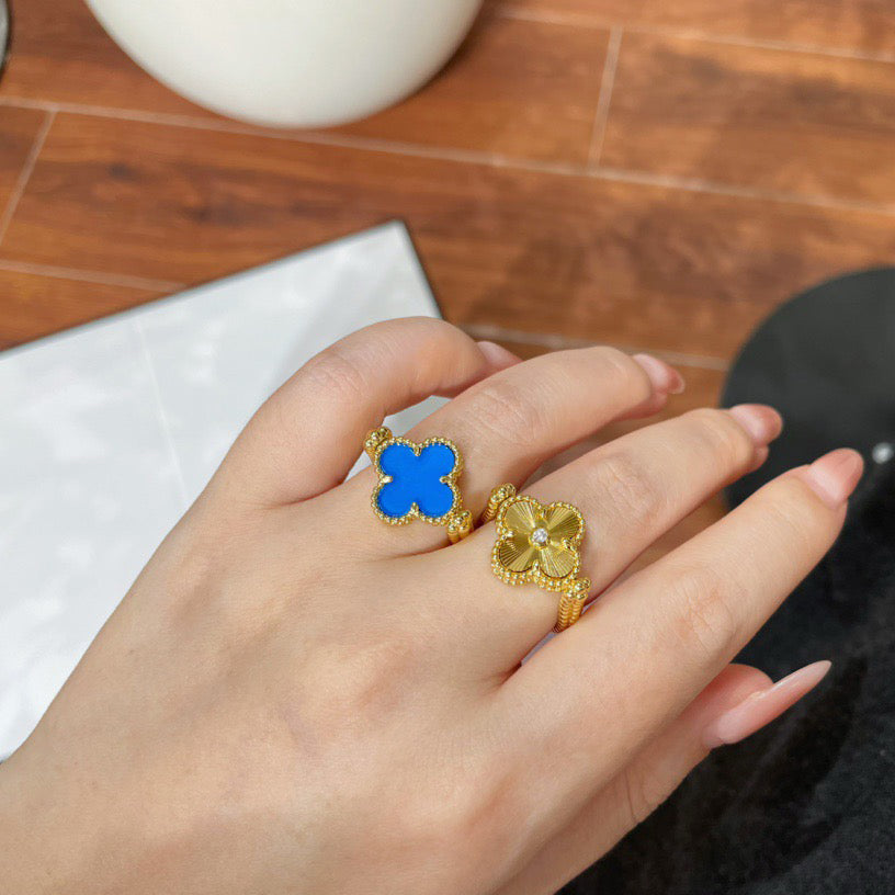 [Bijoux de luxe] BAGUE EN AGATE BLEUE RIVERSIBLE CLOVER