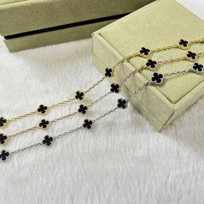 [Bijoux de luxe] Bracelet en onyx à six motifs de trèfle
