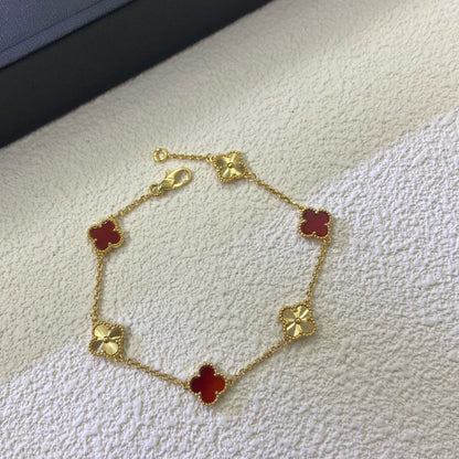 [Bijoux de luxe] Bracelet laser en agate rouge à 6 motifs de trèfle