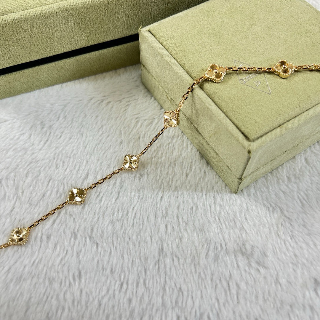[Bijoux de luxe] Bracelet diamant à 6 motifs de trèfle