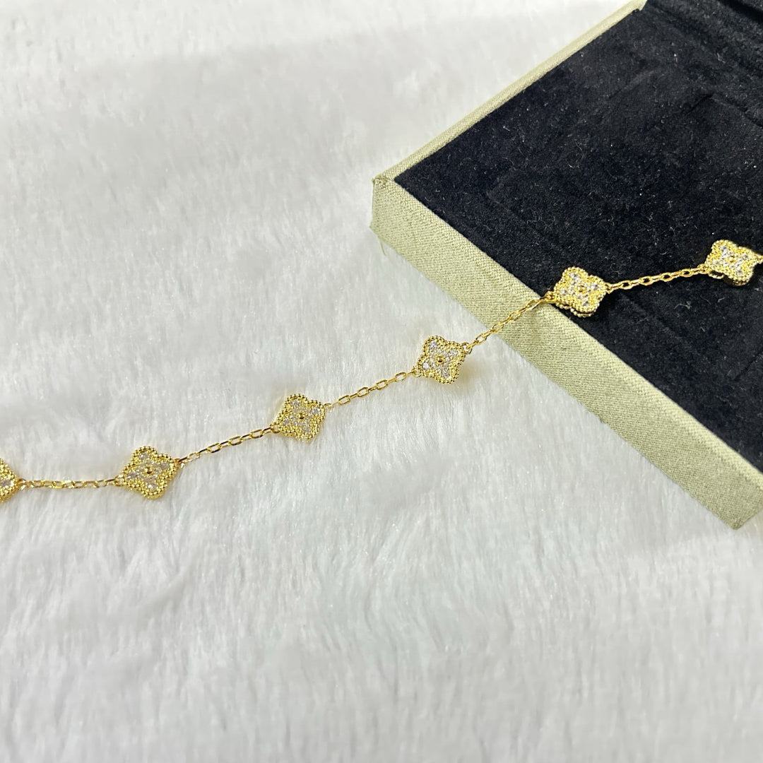 [Bijoux de luxe] Bracelet diamant à 6 motifs de trèfle