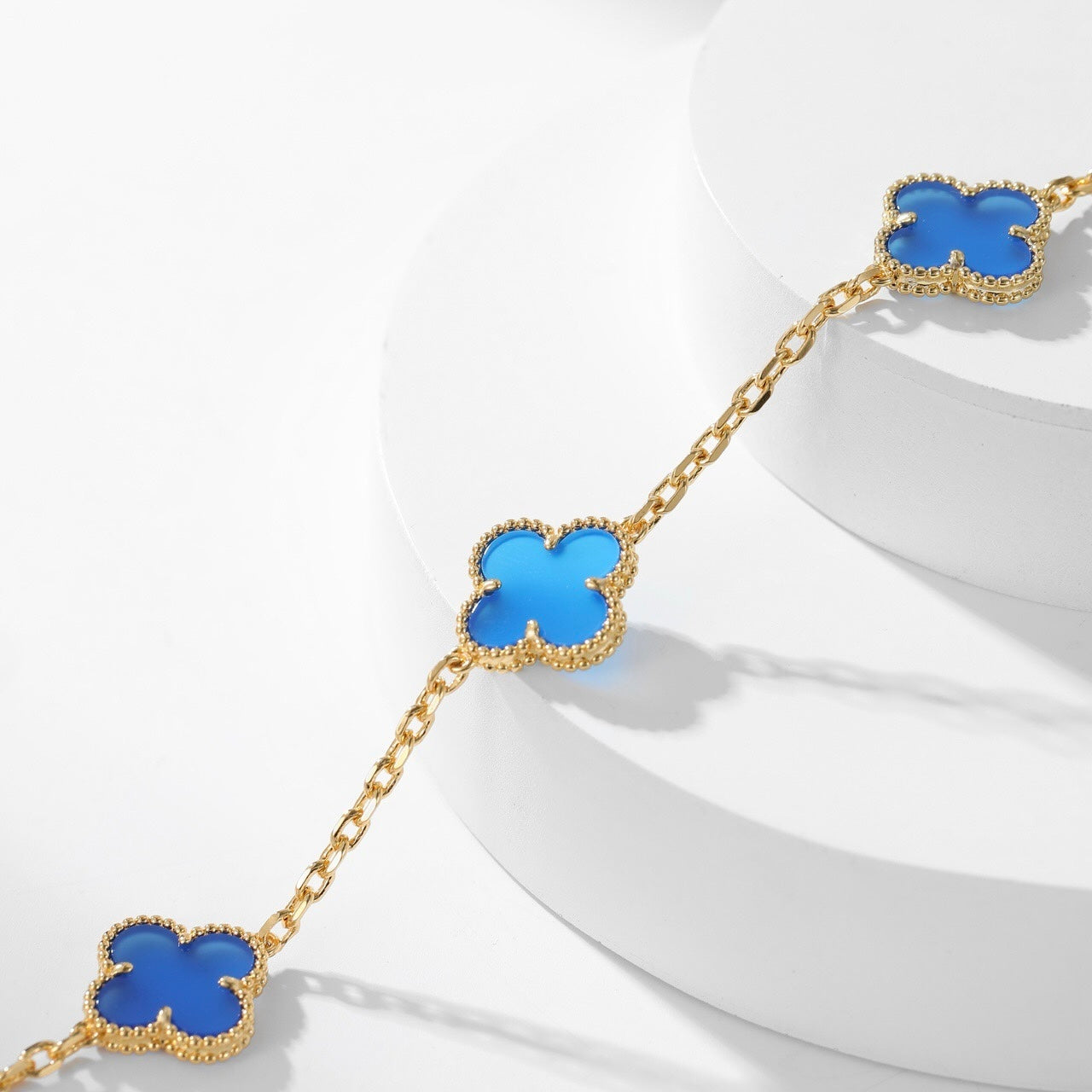 [Bijoux de luxe]CLOVERS LE COLLIER EN AGATE BLEUE À 10 MOTIFS