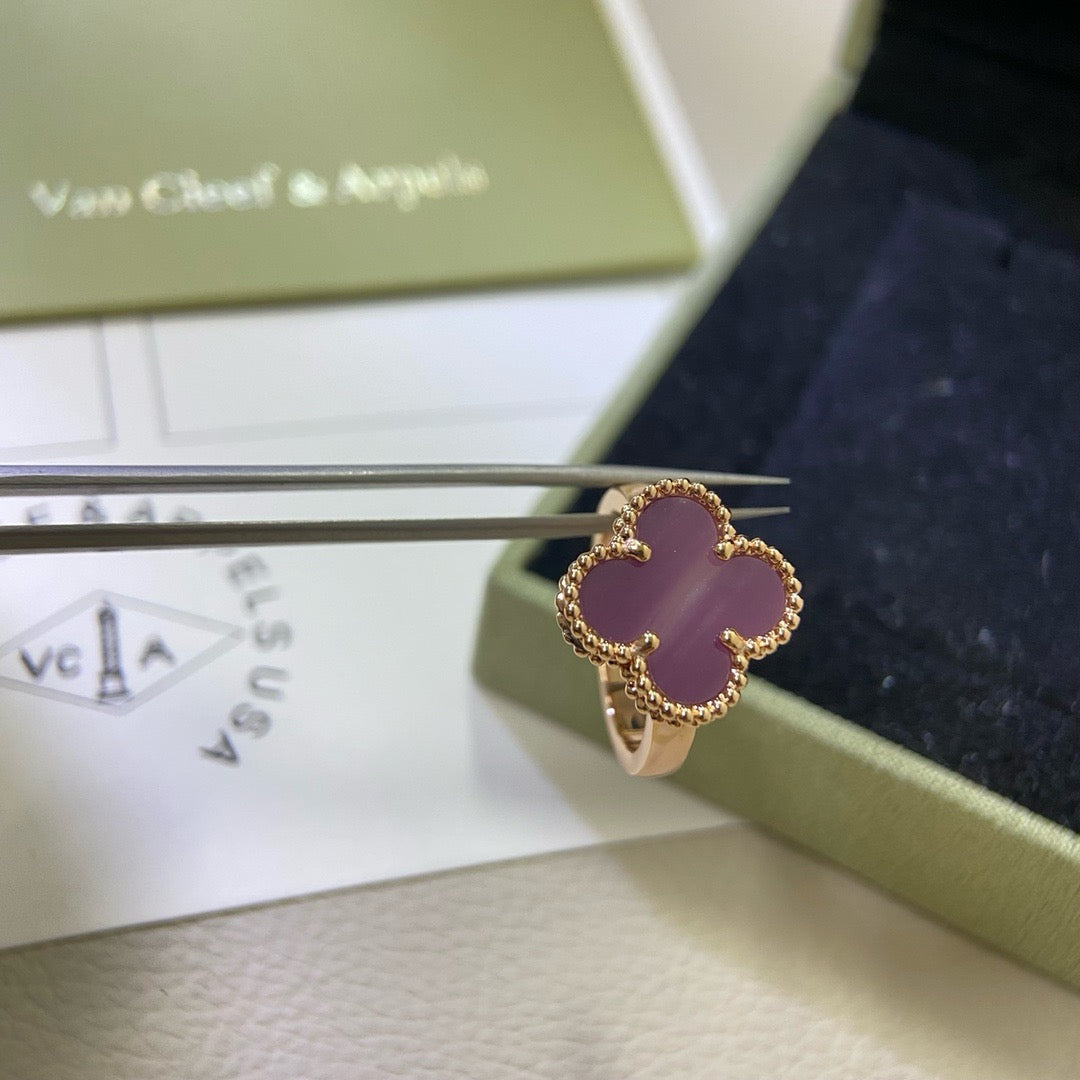 [Bijoux de luxe] BAGUE TRÈFLE VIOLET