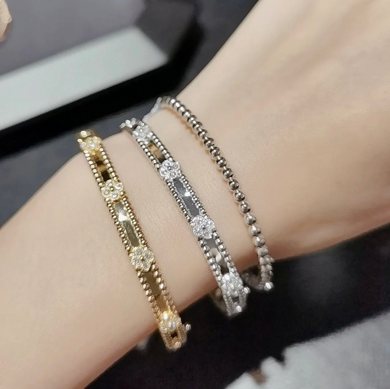 [Luxe Jewelry]CLOVER BRACELET 4MM DIAMONDS