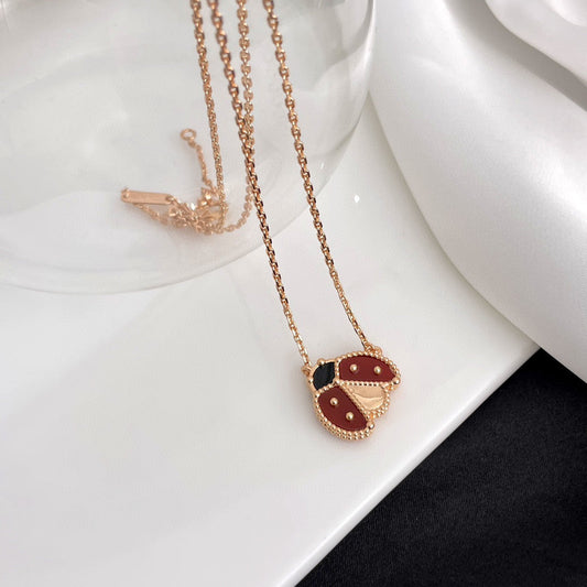 [Luxe Jewelry]LUCKY  CARNELIANS LADYBUG NECKLACE