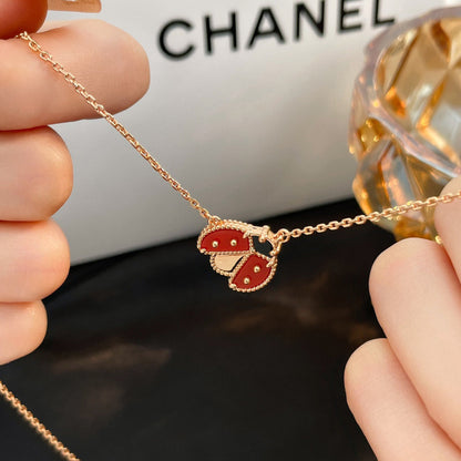 [Luxe Jewelry]LUCKY  CARNELIANS LADYBUG NECKLACE