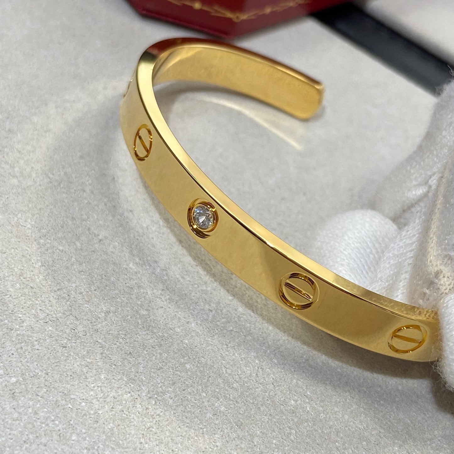 [Bijoux de luxe] Bracelet Love 6,1 mm 1 diamant manchette ouverte 