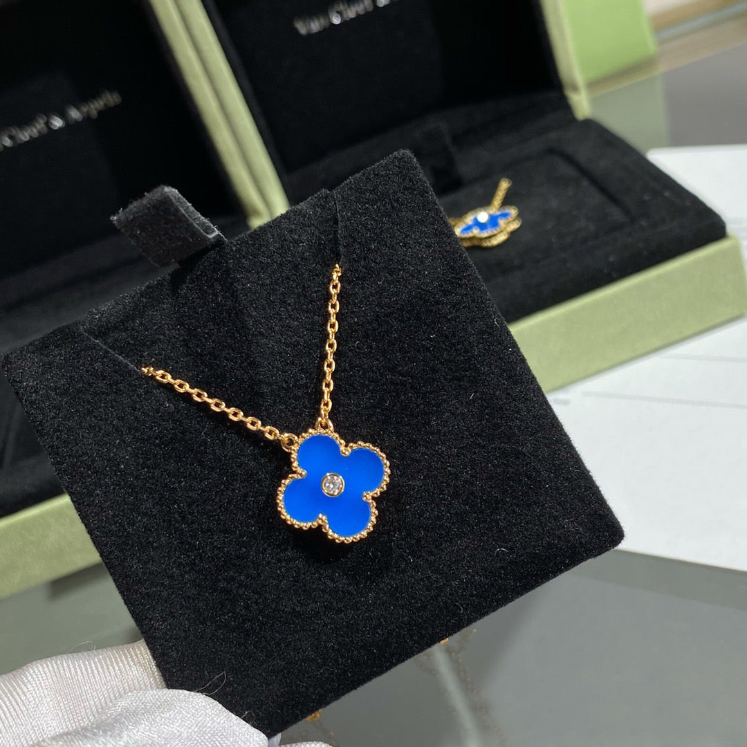 [Bijoux de luxe] Collier Clover 15 mm en diamants et agate bleue
