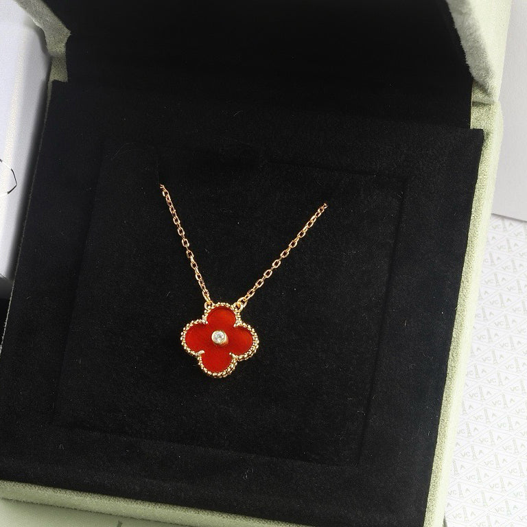 [Bijoux de luxe] Collier Clover 15 mm en diamants et cornaline