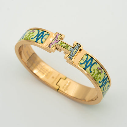 [Luxe Jewelry]H BRACELET BEIGE MULTICOLOR