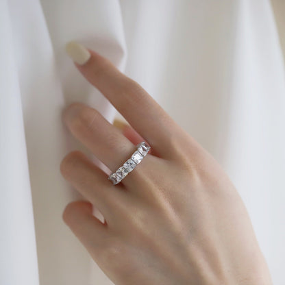 [Luxe Jewelry]Elegant Princess Cut Tennis Ring