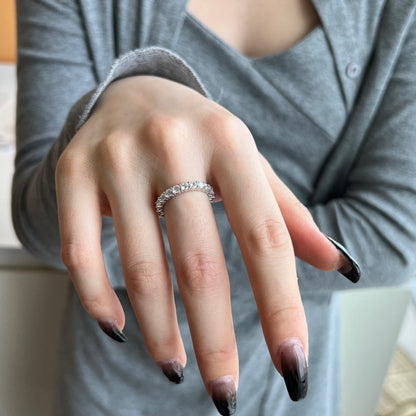 [Luxe Jewelry]Sparkling Round Cut Tennis Ring