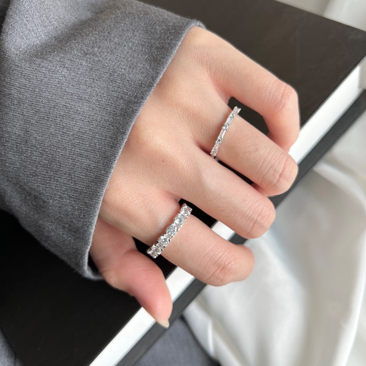[Luxe Jewelry]Eternity Round Cut Tennis Ring