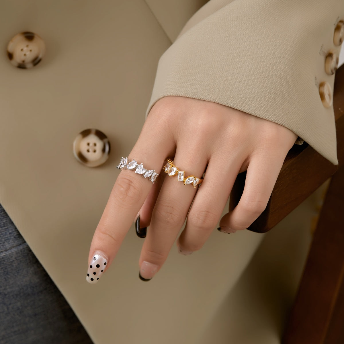 [Luxe Jewelry]Delicate Multi Cut Ring