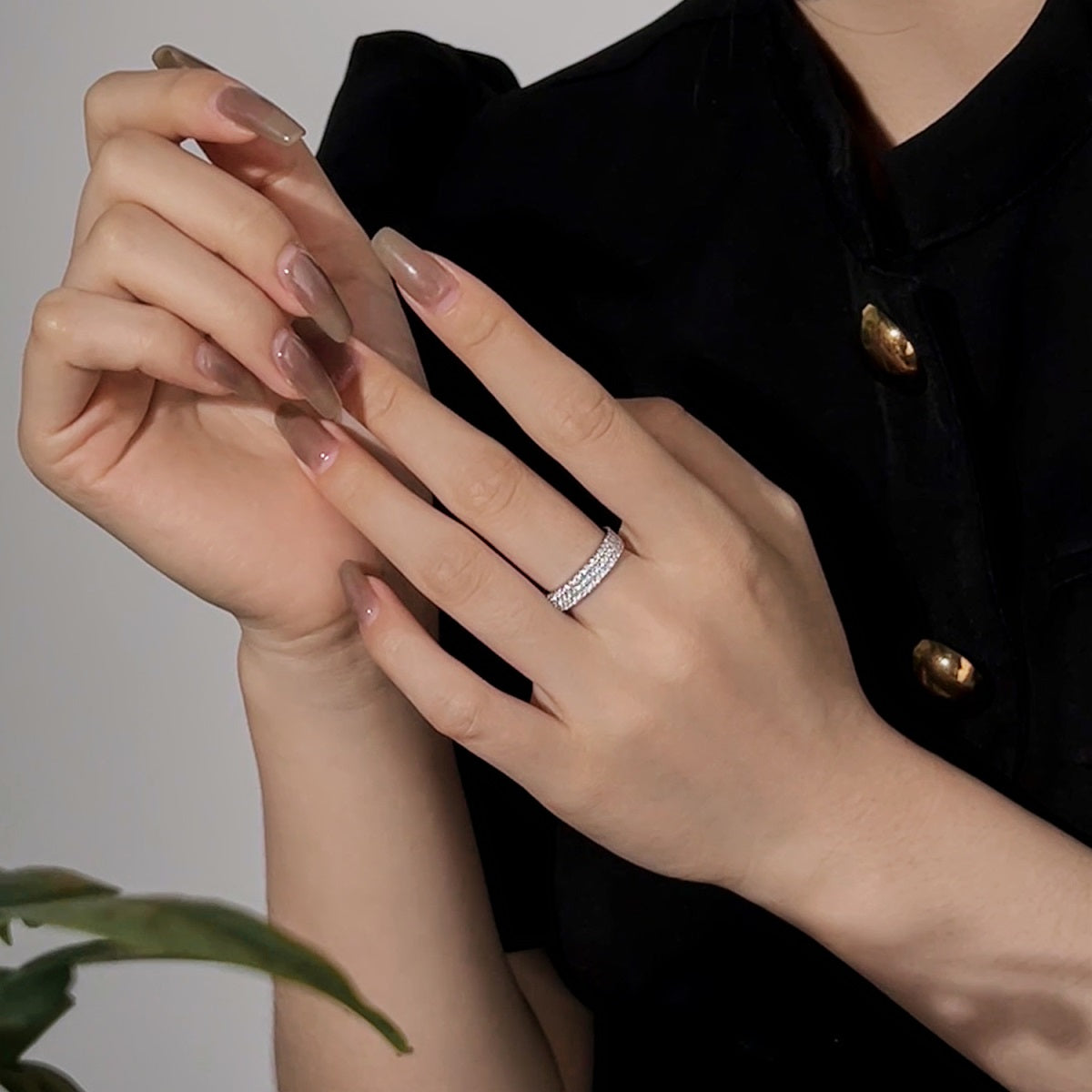 [Luxe Jewelry]Dainty Round Cut Tennis Ring