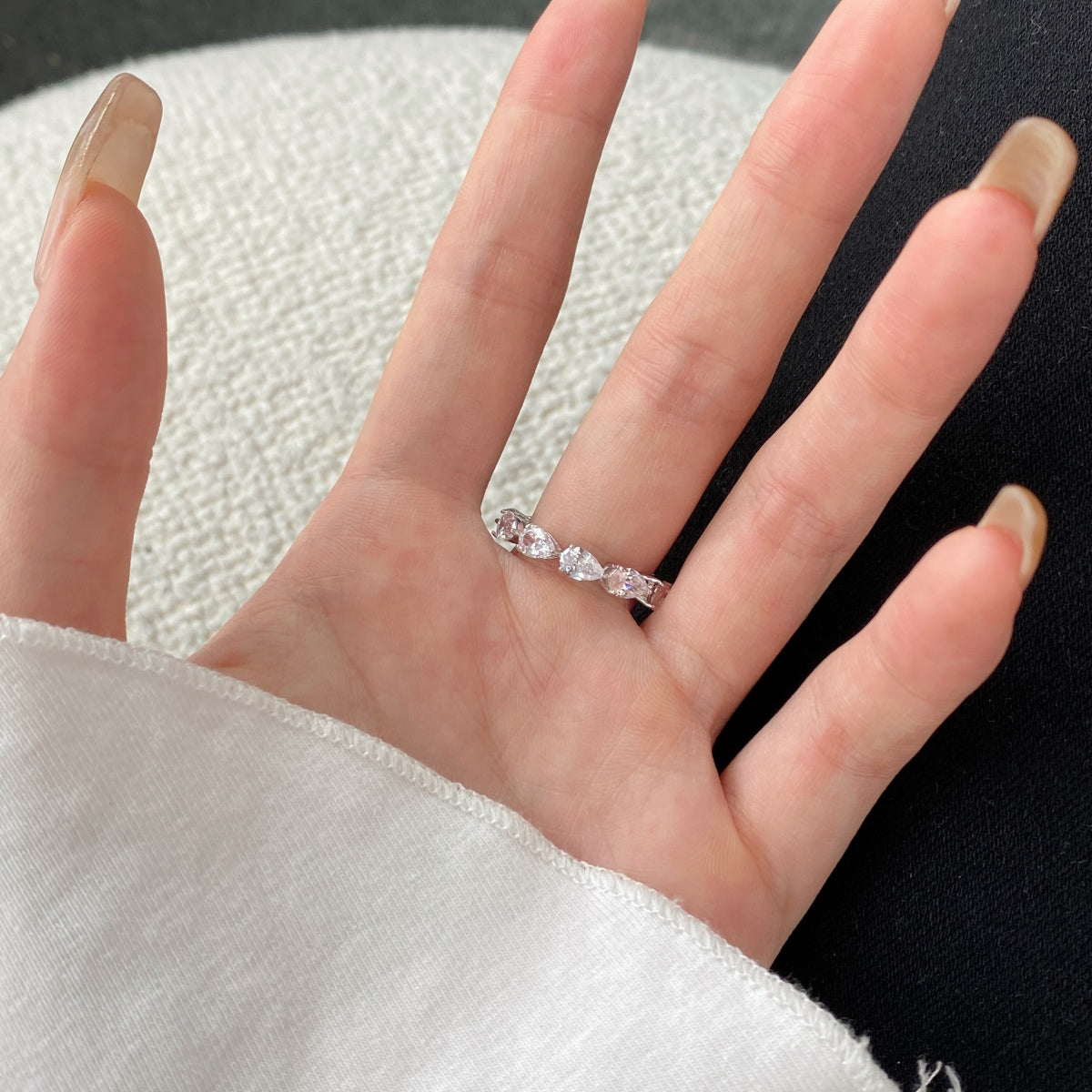 [Luxe Jewelry]Exquisite Pear Cut Tennis Ring