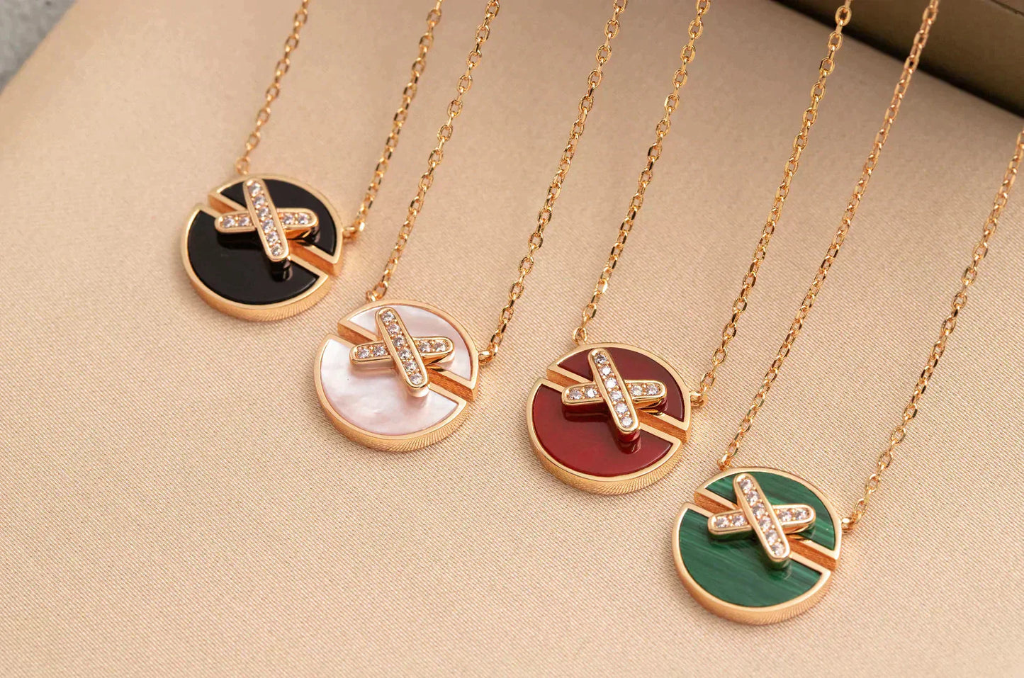 [Luxe Jewelry]JEUX DE ROSE GOLD DIAMOND NECKLACE