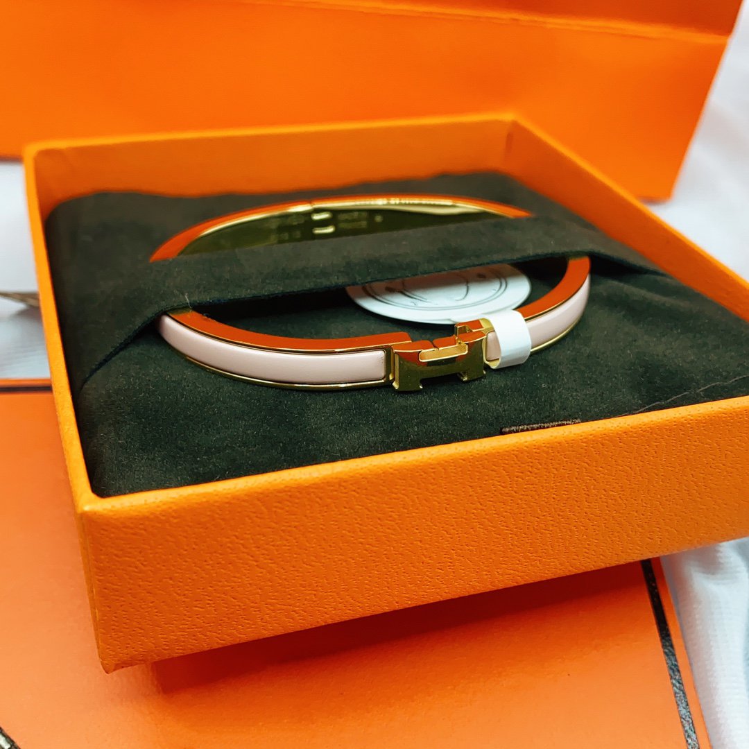 [Bijoux de luxe] BRACELET CLASSIQUE HM CLIC ROSE ÉMAIL 8 MM
