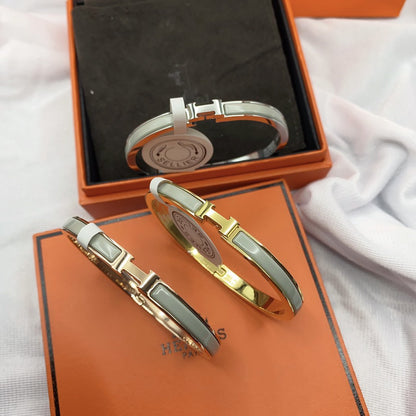 [Luxe Jewelry]CLASSIC HM CLIC GREEN 8MM ENAMEL BRACELET