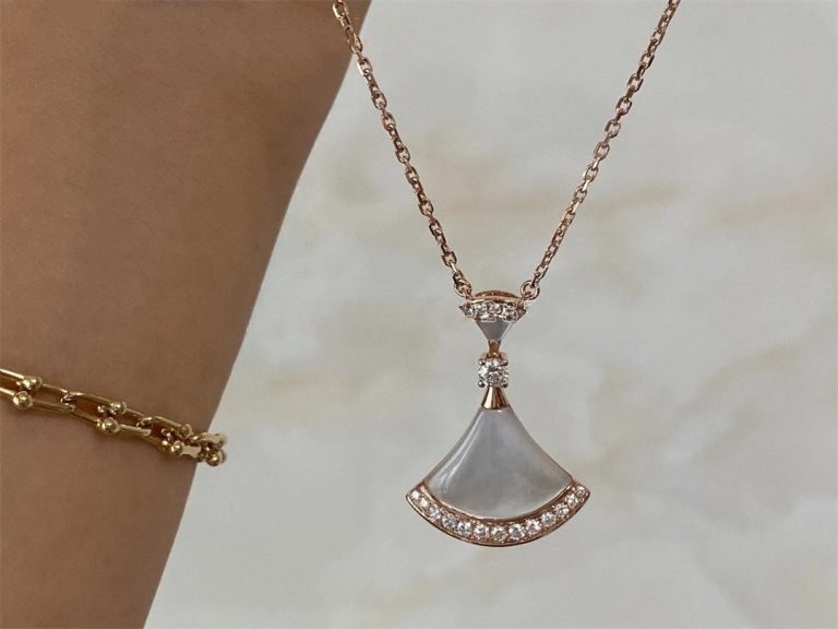 [Luxe Jewelry]DREAM NECKLACE MOP PINK GOLD DIAMOND