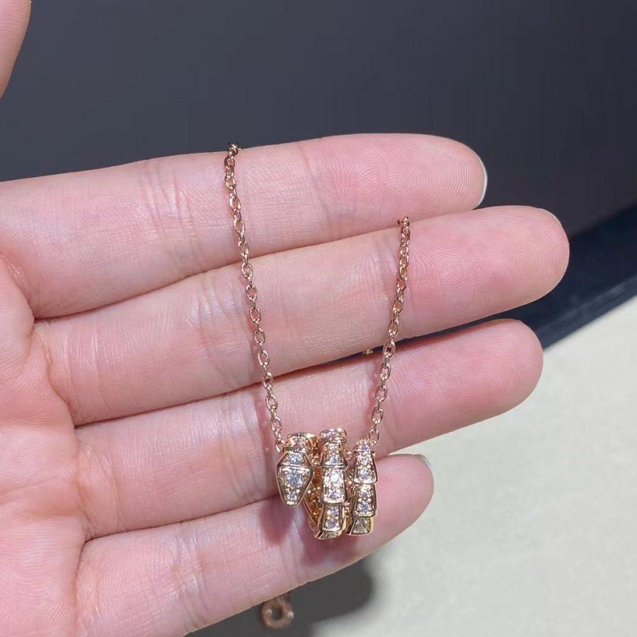 [Bijoux de luxe] Collier Serpenti en or rose avec double bague en diamant