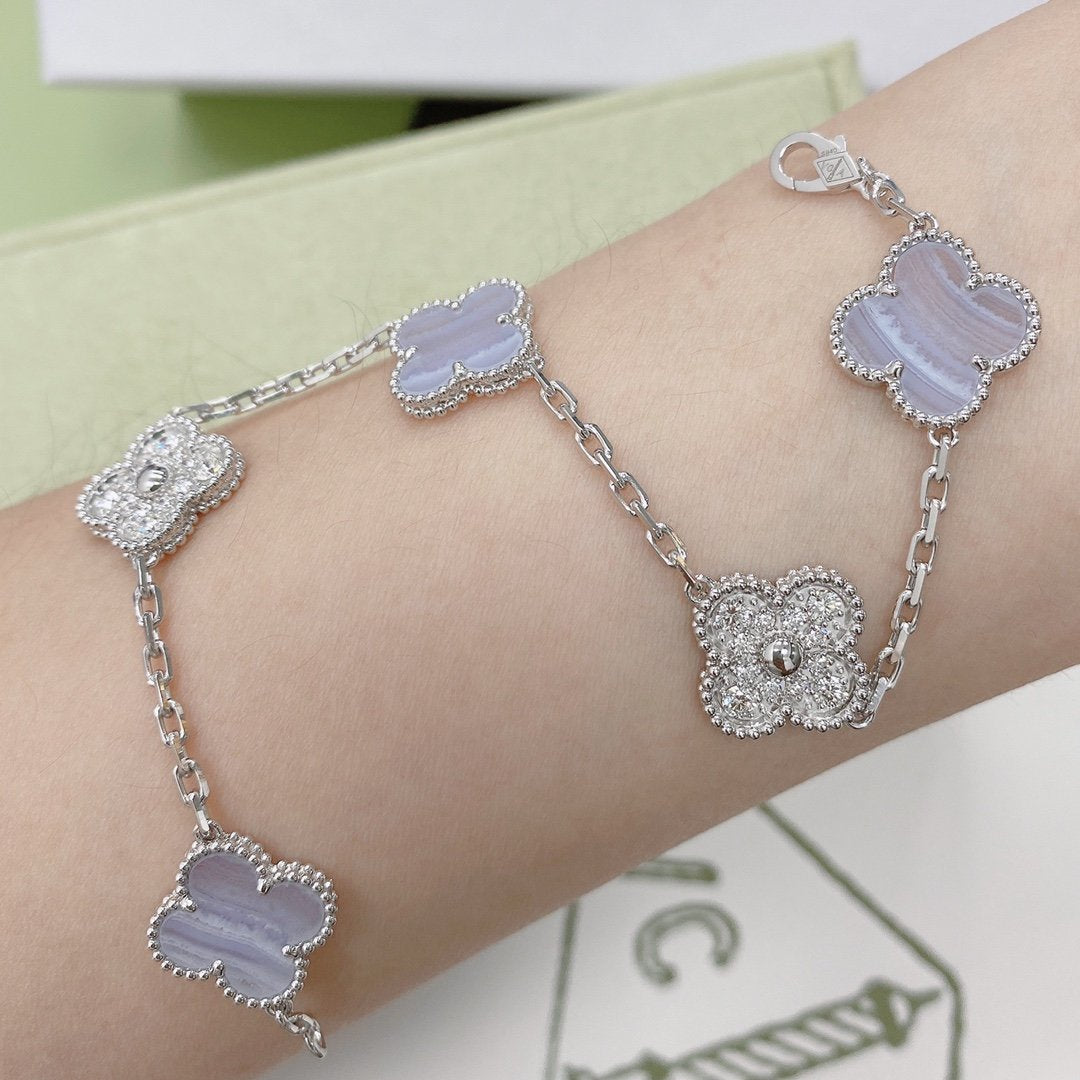 [Bijoux de luxe] Bracelet en argent avec calcédoine violette et diamants à 5 motifs 