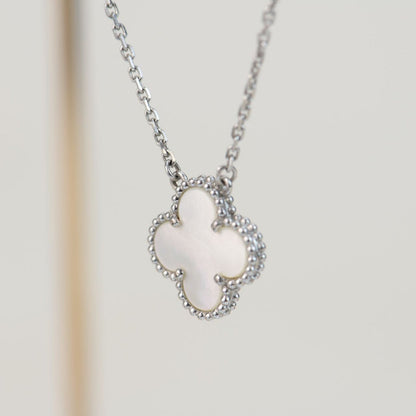 [Luxe Jewelry]CLOVER  15MM WHITE MOTHER-OF-PEARL SILVER