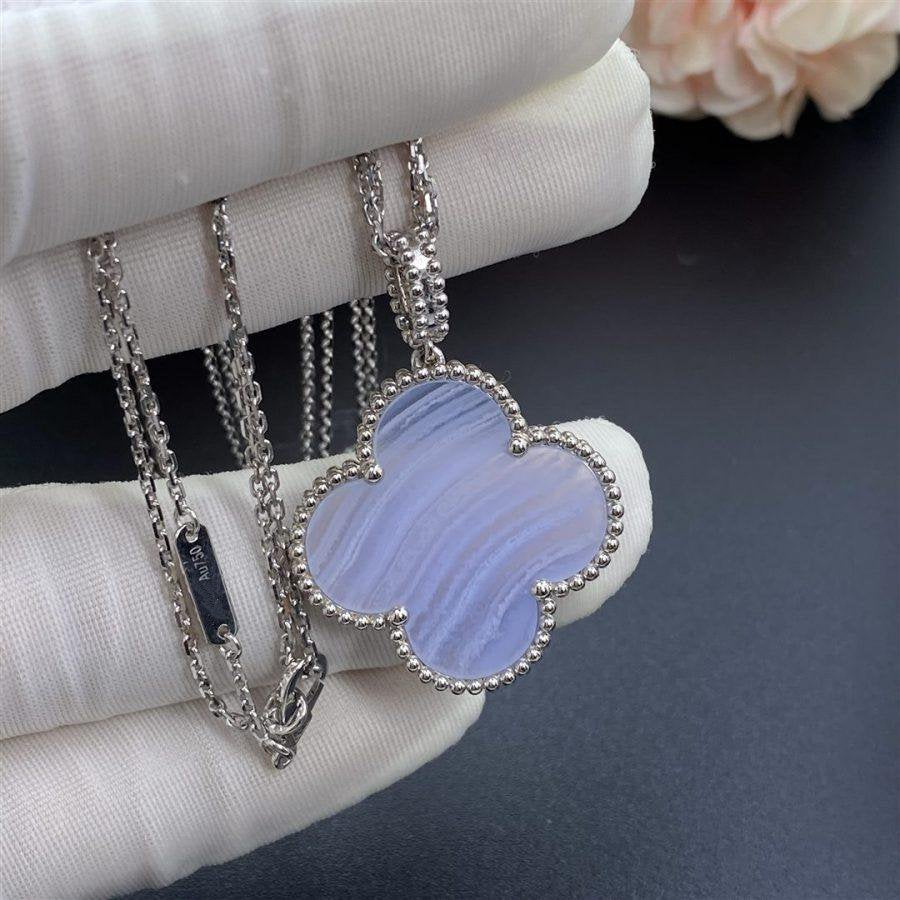 [Luxe Jewelry]CLOVER SILVER CHALCEDONY BIG CLOVER NECKLACE