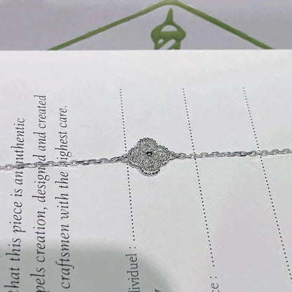 [Bijoux de luxe] Bracelet fleur unique en argent avec trèfle