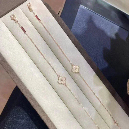 [Bijoux de luxe] Bracelet fleur unique en trèfle