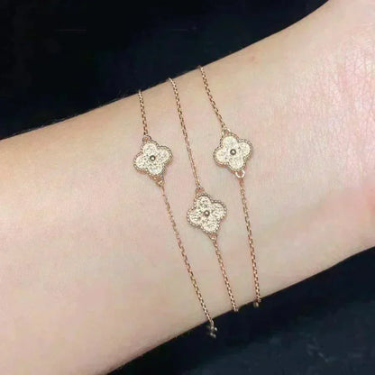 [Bijoux de luxe] Bracelet fleur unique en trèfle